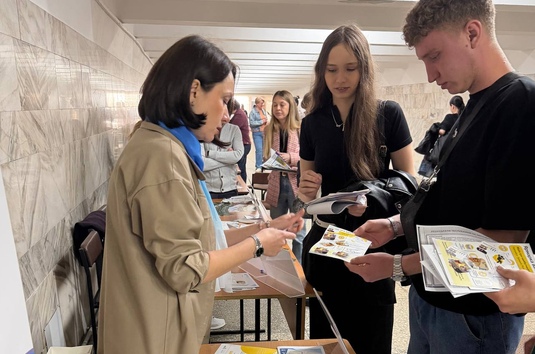 Фахівці метрополітену взяли участь у ярмарку професій для молоді